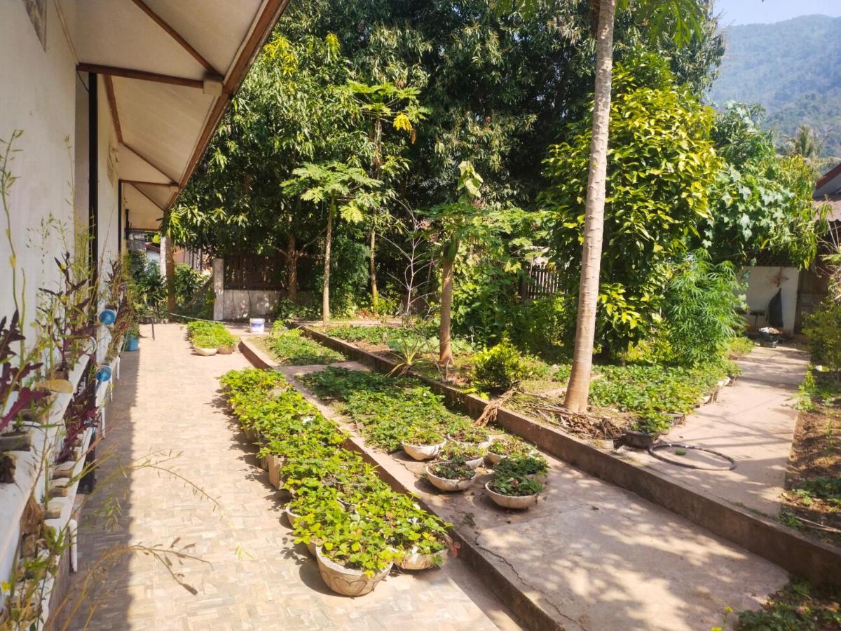 Sunset Bungalows&GH Muang Ngoi Exterior foto