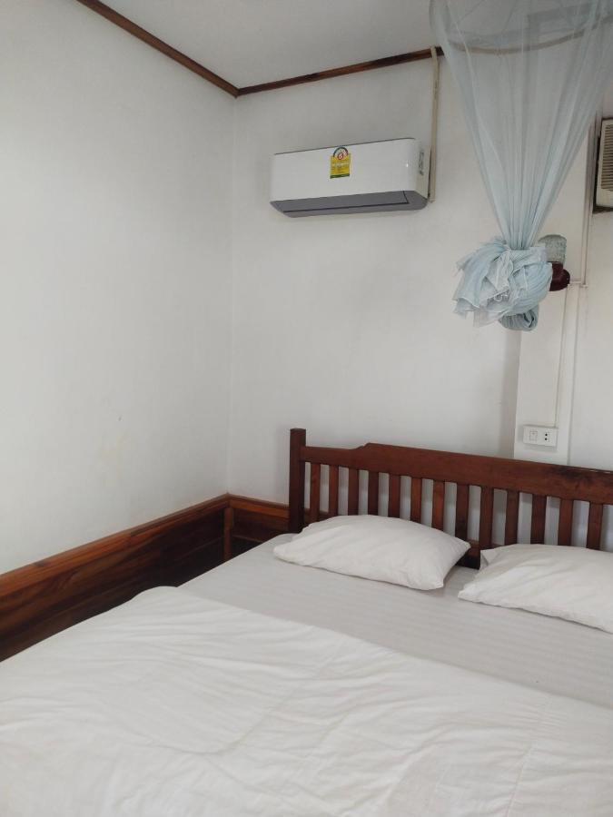 Sunset Bungalows&GH Muang Ngoi Exterior foto
