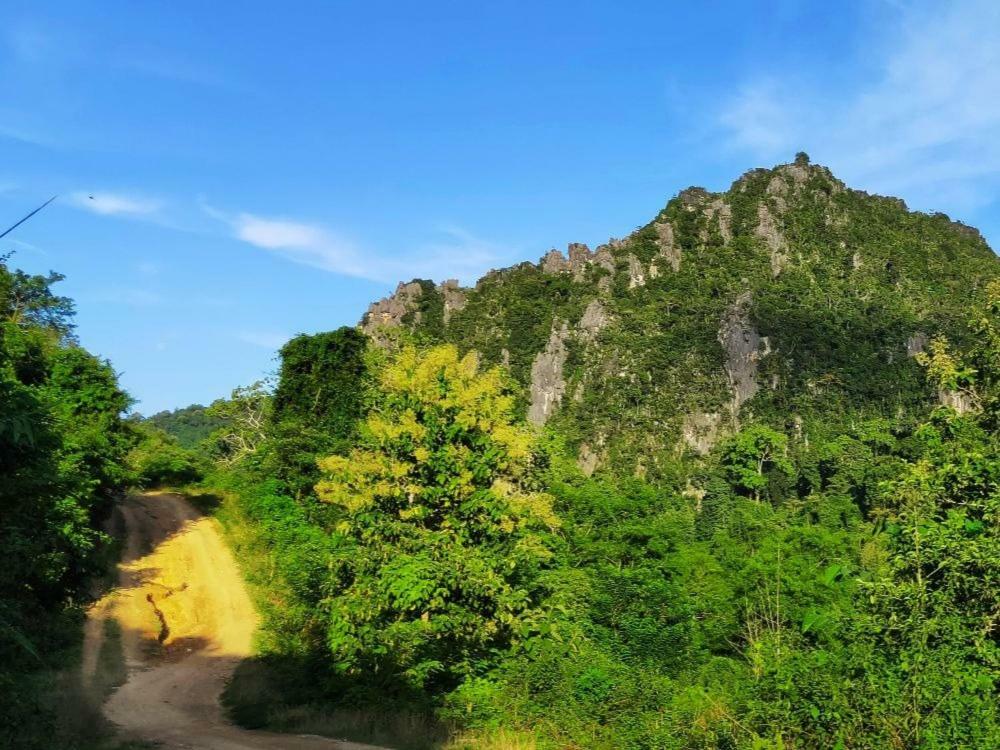 Sunset Bungalows&GH Muang Ngoi Exterior foto